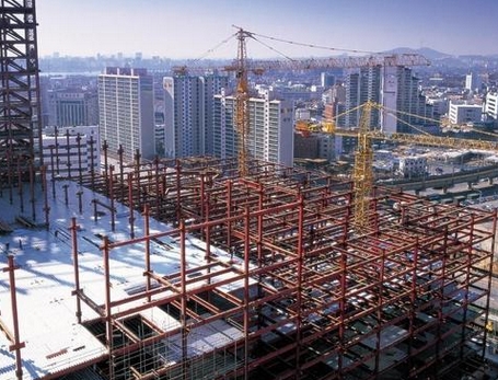 可行性研究报告在哪个阶段编写?(图1)